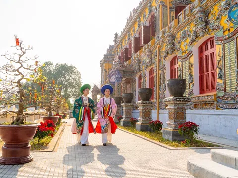 Suy ngẫm hành trình về miền di sản