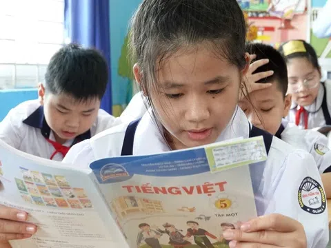 “Kết nối tri thức với cuộc sống” được lựa chọn làm bộ sách giáo khoa thống nhất trên toàn quốc