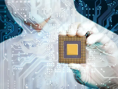 Doanh thu bán dẫn toàn cầu được dự báo chạm mốc 1.000 tỷ USD nhờ cú hích từ AI