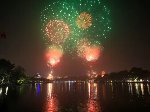 Hà Nội bố trí 33 điểm bắn pháo hoa, rực sáng đêm Giao thừa Bính Ngọ 2026