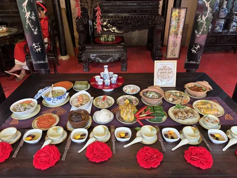 Chọn giờ đẹp cúng tất niên 29 tháng Chạp Bính Ngọ 2026 để cầu năm mới bình an