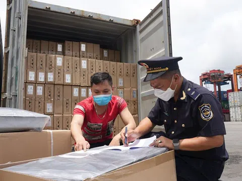 Tháo gỡ các cách hiểu khác nhau trong xử lý khai bổ sung và hủy tờ khai hải quan