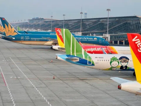 Giá nhiên liệu tăng mạnh, loạt hãng bay trong nước đồng loạt cắt giảm đường bay từ tháng 4