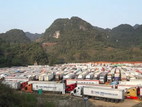 Lạng Sơn khuyến cáo tạm dừng đưa hàng hóa xuất khẩu lên các cửa khẩu