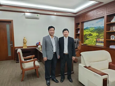 Chủ tịch Hiệp hội Đầu tư, xây dựng- dịch vụ nông lâm nghiệp Việt Nam làm việc với Lãnh đạo thành phố Chí Linh