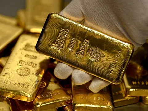 Sau động thái của Fed, giá vàng thế giới đi xuống