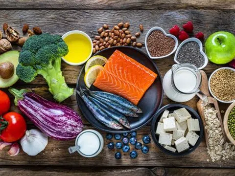 Làm thế nào để giảm cholesterol và lượng đường trong máu mà vẫn giữ cân?