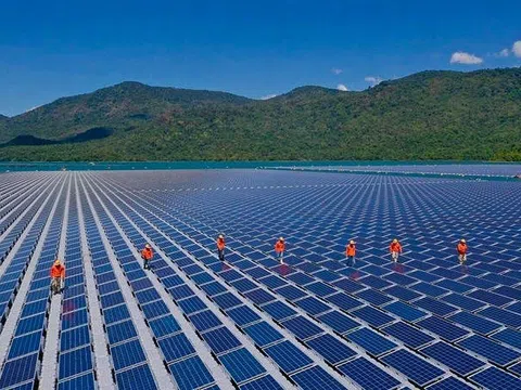 Bộ Công thương thành lập 3 đoàn kiểm tra các dự án điện mặt trời