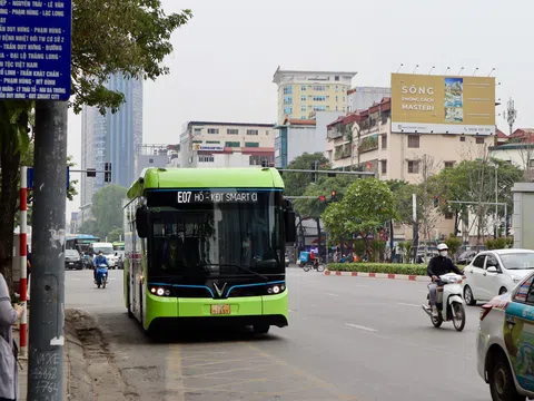 Hà Nội đưa tuyến buýt thứ 6 vào hoạt động