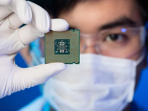 CEO Intel đưa ra cảnh báo về tình trạng thiếu hụt chip sẽ kéo dài ​​đến năm 2024