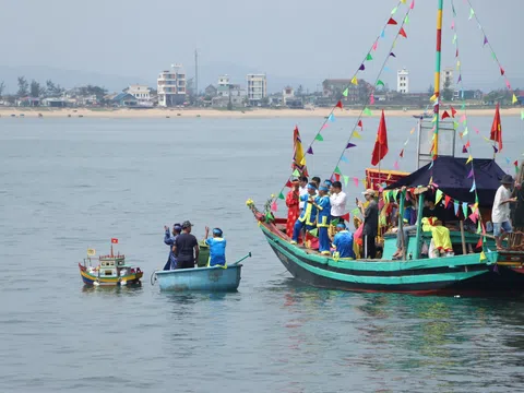 Hà Tĩnh tổ chức Lễ hội Cầu ngư Nhượng Bạn và đón Bằng công nhận Di sản văn hóa phi vật thể Quốc gia