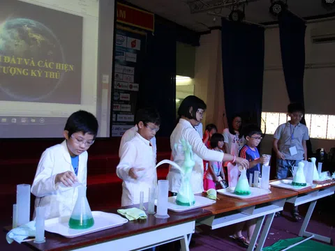 Stem day TP. Hồ Chí Minh 2022: Ngày hội khơi dậy niềm đam mê khoa học cho giới trẻ