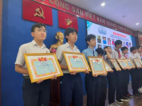Trao giải Hội thi Tin học trẻ TP. Hồ Chí Minh  lần thứ 31