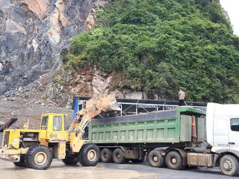 Hạn chế thiệt hại trong khai thác khoáng sản mùa mưa bão