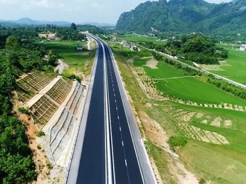 Bộ Giao thông Vận tải phê duyệt 12 dự án thành phần cao tốc Bắc - Nam
