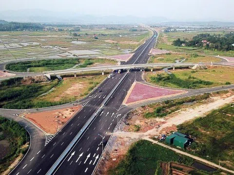 Phấn đấu để khởi công cao tốc Ninh Bình - Nam Định - Thái Bình trong năm 2023