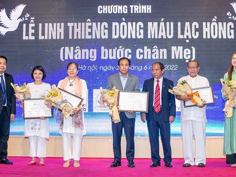 Geleximco tặng quà tri ân Mẹ Việt Nam anh hùng, Người có công với cách mạng