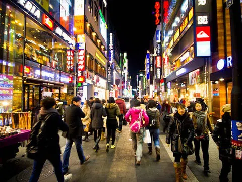 Kinh tế Hàn Quốc đứng trước nguy cơ sụt giảm tăng trưởng do lạm phát cao