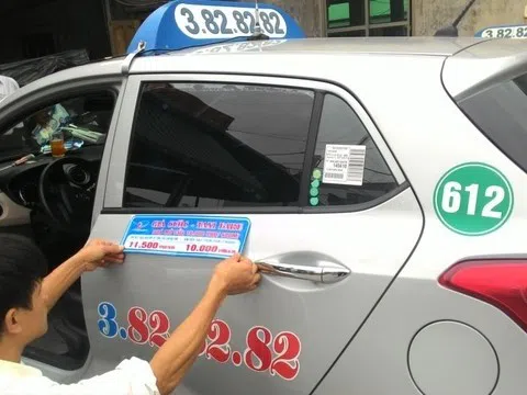 Nhiều hãng taxi "rục rịch" giảm giá cước