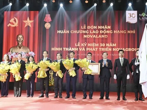 Novaland vinh dự đón nhận Huân chương Lao động hạng Nhì