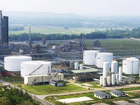 Bộ Công Thương yêu cầu 2 nhà máy lọc dầu tăng công suất đảm bảo nguồn cung ứng