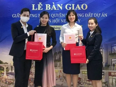 Tập đoàn Danh Khôi trao 83 sổ hồng cho khách hàng Nhơn Hội New City