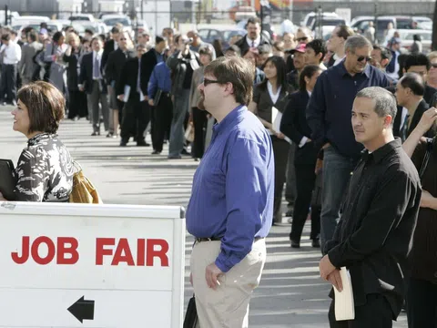 Tỷ lệ thất nghiệp tại Mỹ tăng 3,7% trong tháng 10