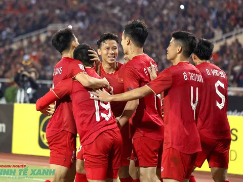 Việt Nam thắng đậm Malaysia 3-0 trong trận đấu nhiều kịch tính