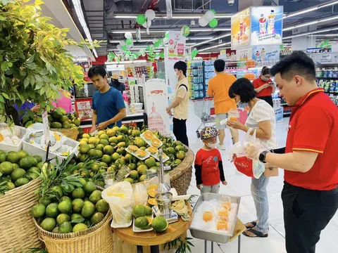 Hỗ trợ nông dân, WinMart đẩy mạnh tiêu thụ cam sành Vĩnh Long