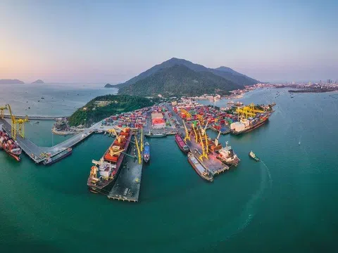Kinh tế biển và phát triển thương mại Việt Nam
