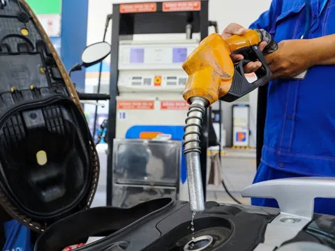 Giá xăng dầu giảm mạnh từ 15h hôm nay