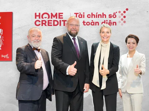 Lãnh đạo cấp cao Cộng hòa Czech chúc mừng Home Credit 15 năm hoạt động tại Việt Nam