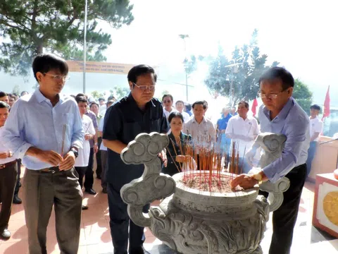 Kon Tum phát động Tết trồng cây đời đời nhớ ơn Bác Hồ và hưởng ứng Ngày Môi trường thế giới 05/6