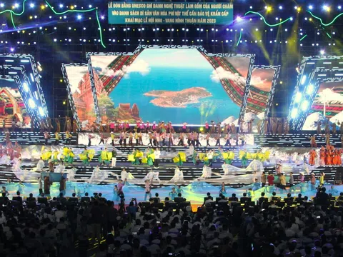 Ninh Thuận khai mạc Lễ hội Nho - Vang năm 2023, đón nhận bằng ghi danh nghệ thuật làm gốm Chăm
