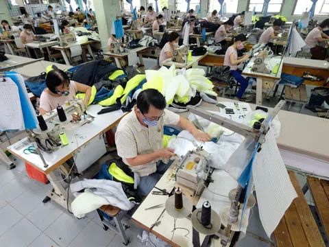 Ngân hàng Standard Chartered dự báo kinh tế Việt Nam sẽ phụ hồi và tăng trưởng 7,0% trong 6 tháng cuối năm