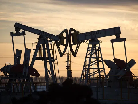 Xuất khẩu dầu của Nga giảm mạnh trong tháng 6