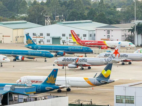 Lượng khách quốc tế tới Việt Nam bằng đường hàng không tăng mạnh