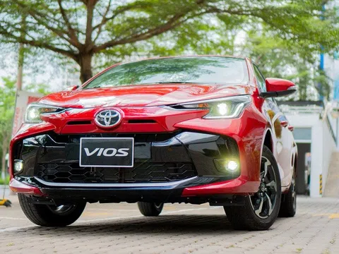 Toyota Việt Nam tiếp tục giảm giá xe Vios