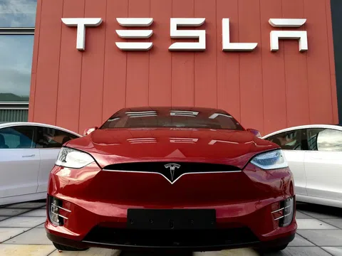 Các nhà sản xuất xe điện Trung Quốc gây áp lực lên Tesla