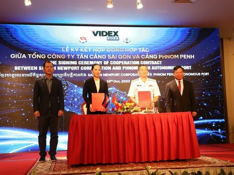 Tân Cảng Sài Gòn “bắt tay” cảng Phnompenh phát triển logistics tuyến Việt Nam – Campuchia