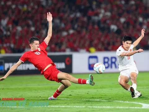 Thua chủ nhà Indonesia 0-1, đội tuyển Việt Nam mất vị trí nhì bảng F