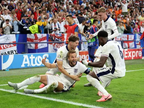 Thắng chật vật Slovakia, đội tuyển Anh lết vào vòng Tứ kết