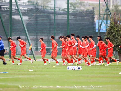 Đội tuyển U17 Việt Nam có buổi tập đầu tiên chuẩn bị cho Vòng chung kết giải Vô địch U17 châu Á 2025