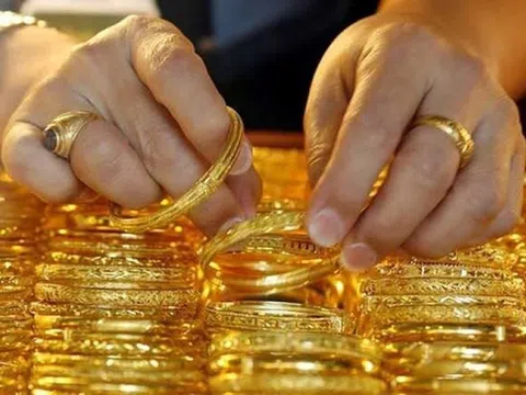 Chiều nay giá vàng nhẫn vọt tăng mạnh