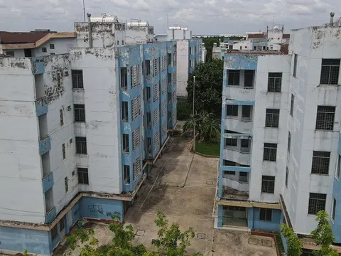 Bộ Xây dựng đề xuất đánh thuế bất động sản không sử dụng