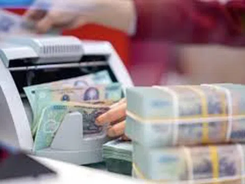 Lãi suất ngân hàng hôm nay 30/7/2025: Nhà băng "lội ngược dòng" tăng lãi suất