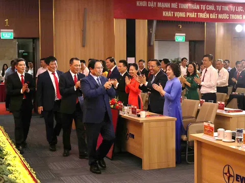 EVN quyết tâm trở thành tập đoàn vững mạnh trong kỷ nguyên mới
