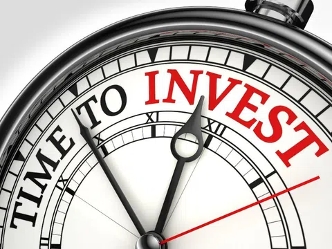 Cơ hội nào đang xuất hiện khi thị trường chứng khoán ở đỉnh thời đại?