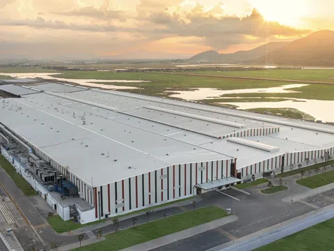 Vingroup đầu tư hơn 21.400 tỷ đồng xây dựng nhà xưởng phụ trợ ô tô điện tại Hà Tĩnh