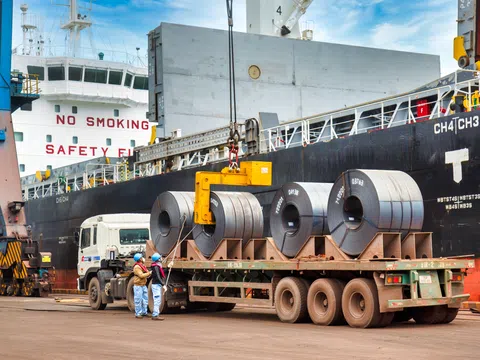 Vì sao thép cán nóng Hòa Phát không chịu thuế chống bán phá giá 12,1% vào EU?